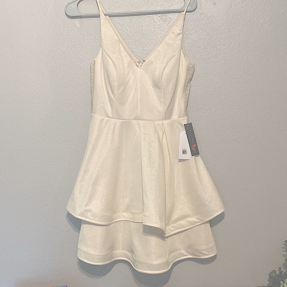 Teeze Me cocktail or party dress size 5/6.Brand new with the tags still attached